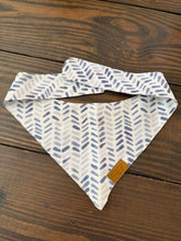 Load image into Gallery viewer, Bear Bandana