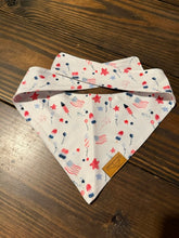 Load image into Gallery viewer, Bear Bandana
