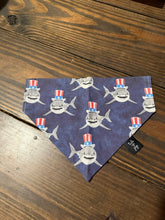 Load image into Gallery viewer, Bear Bandana
