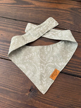 Load image into Gallery viewer, Bear Bandana
